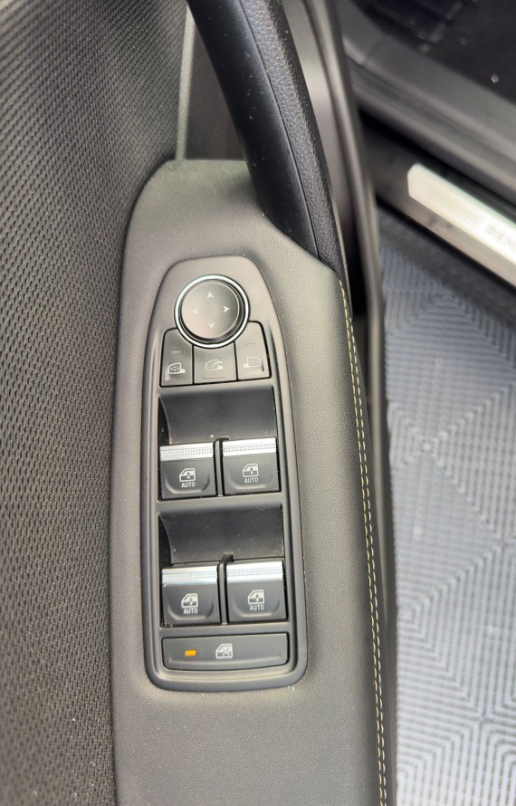 RENAULT Symbioz Renault Symbioz Iconic E-Tech full hybrid 145-012.jpg